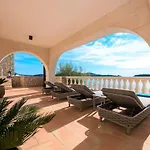 Luxurious Villa With Private Sea Access -Dubrovnik